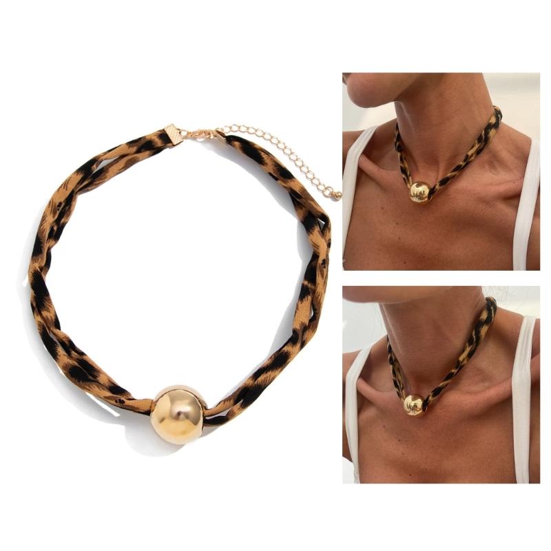 Adjustable Sea Star and Conch Pattern Cotton Cloth Necklace With Alloy Charm for Casual Outfits or Travel Accessories