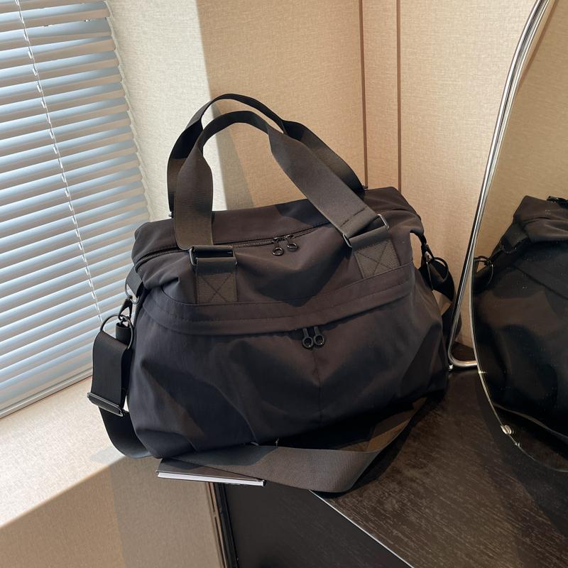Travel Bag, Large Capacity, Lightweight Work Clothing Tote Bag, Women'S School Bag, Short-Distance Travel Bag, Fitness Yoga Bag