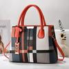 Luxury Brand Designer Women'S Handbag Fashion Trend Shoulder Bag Large Capacity Classic Crossbody Bag Commuting Tote Bag Women