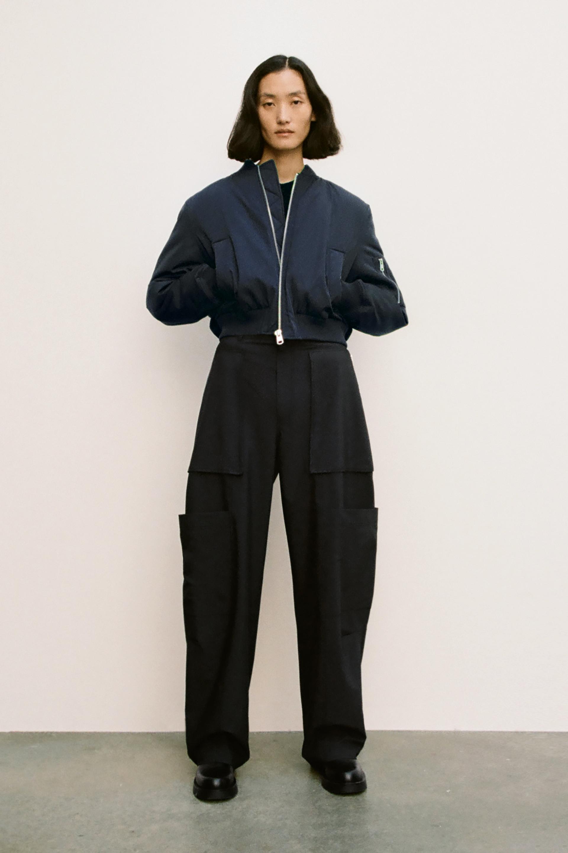 

КОРОТКИЙ БОМБЕР ZW COLLECTION