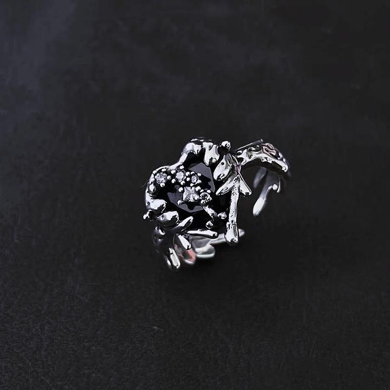 Anel Coração de Zircônia Preta: Estilo Escuro, Exquisito, Design de Alto Padrão, Luxo Feminino