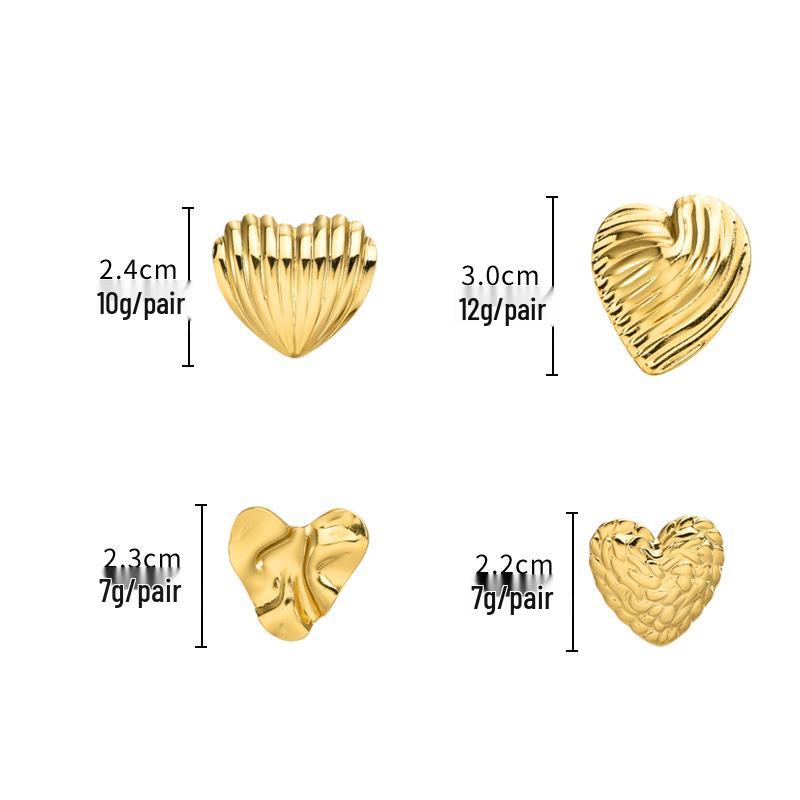 European/American 18K Gold-Plated Stainless Steel Heart Stud Earrings - Fashionable and Versatile Jewelry