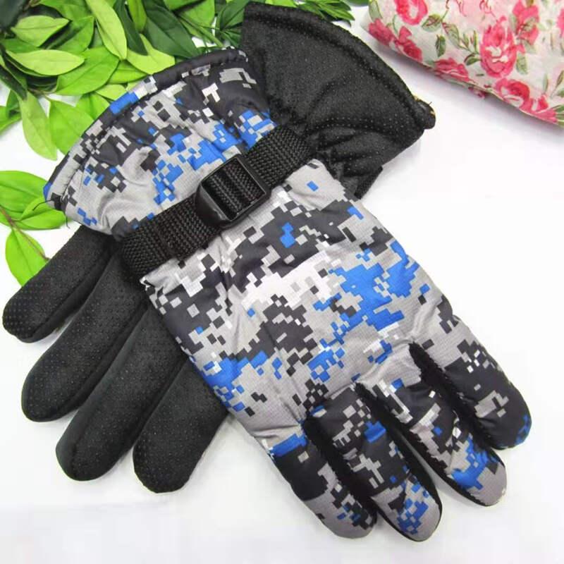 Snowpower Camouflage Warm Riding Gloves One Size