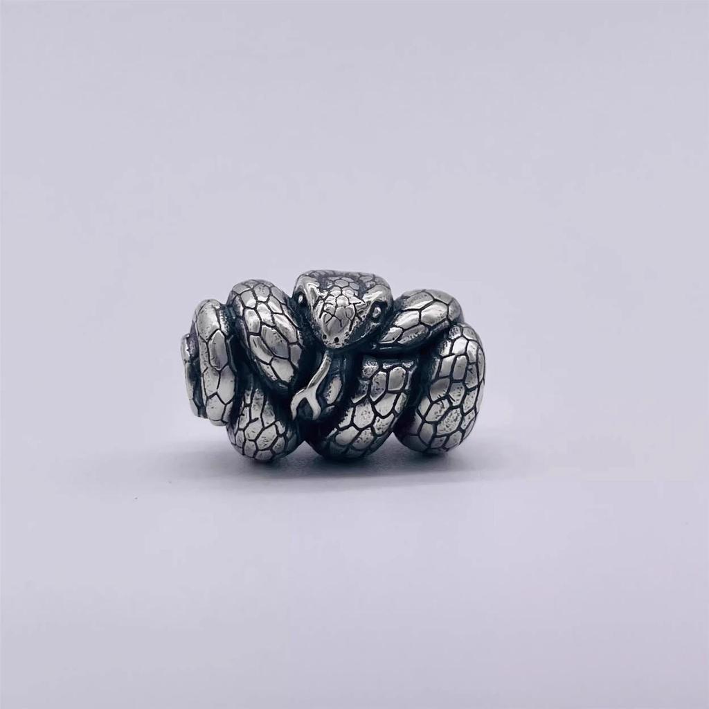 Tibetan Python Spacer Beads: Retro Bodhi Snake Zodiac Waist Bracelet with 108 Beads, Perfect for Wenwan DIY Accessories.