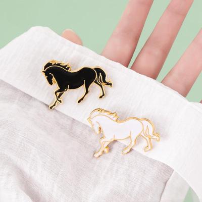 Fashionable Pony Brooch, Exquisite Suit Accessories