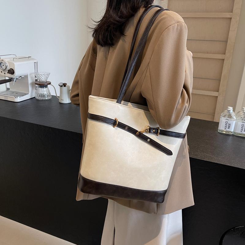 Retro Fashion Casual Underarm Tote Bag Women's 2025 Autumn and Winter New Trend Versatile Shoulder Bag High-end Women's Bag