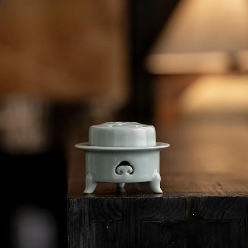 Yaozhou Kiln Celadon Incense Holder Vintage Incense Smoke Waterfall Incense Burners Consecrate Censer Tea Ceremony Craft Gift