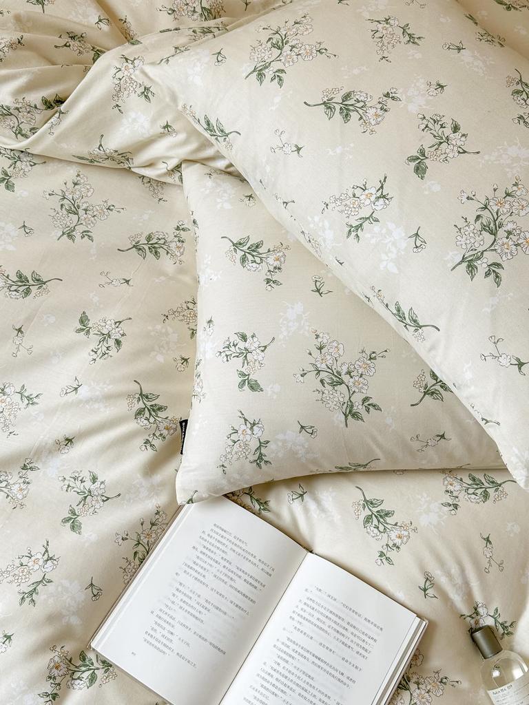 BUKAROOM Cotton Duvet Cover Set Includes Duvet Fitted and Stylish Floral Double Zipper and Fabric Wrapping Duvet Cover 100% (Single, 3-Piece Set) -