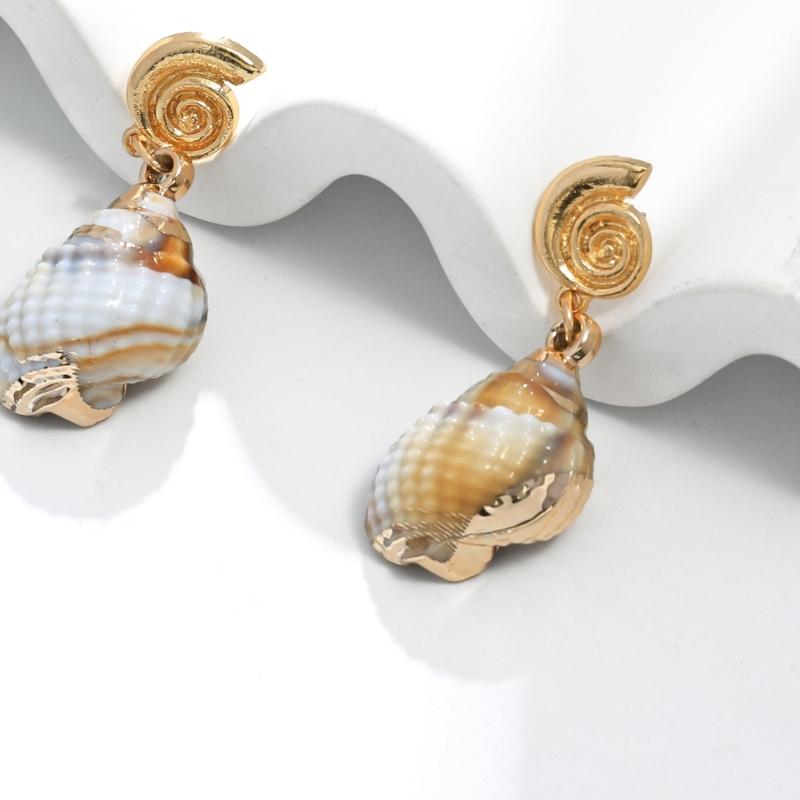 Conch Shell Shaped Earrings Lightweight Design Zinc Alloy Accessories For Weddings Travel And Casual Outfits