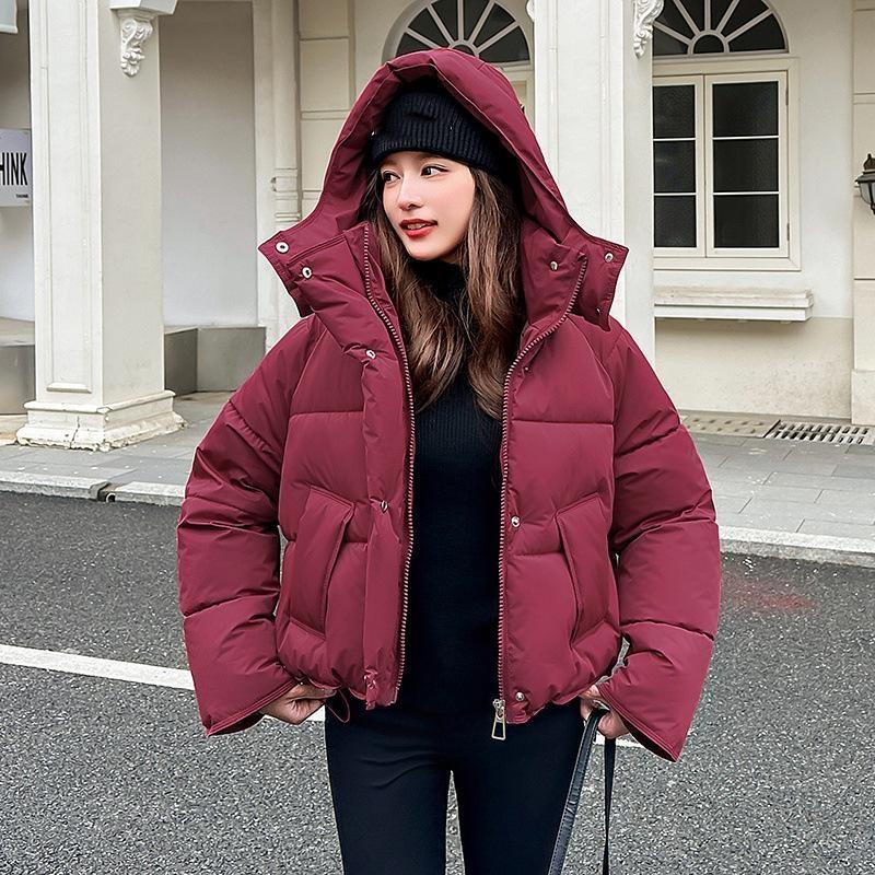 

Женская короткая теплая куртка с капюшоном и большим карманом 2XL