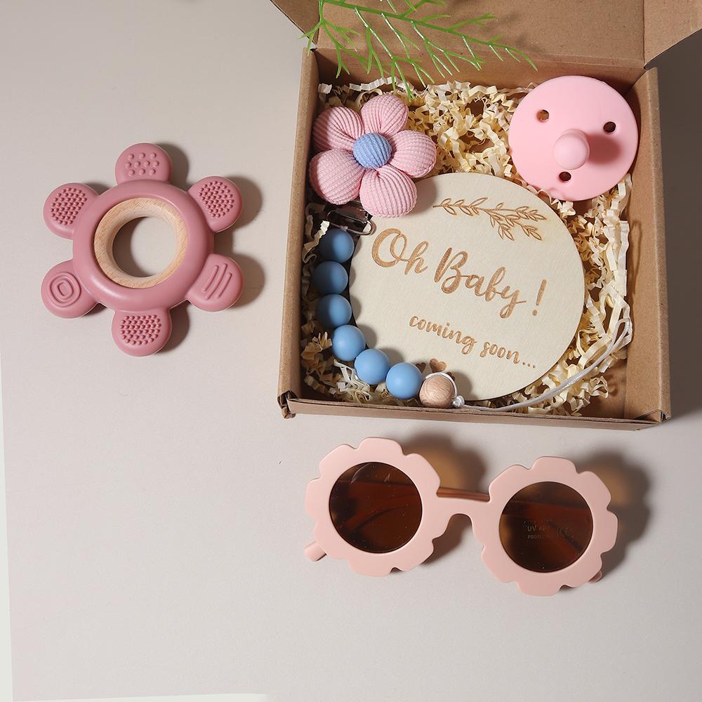 Baby Teether Gift Set With Flower Teething Pacifier Chain Baby Sunglass New Born Baby Teether Set