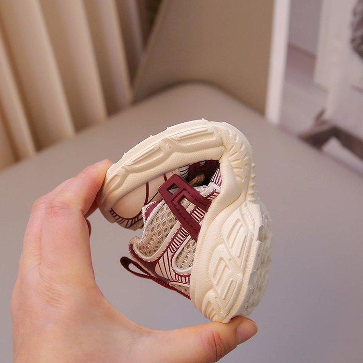 Children's sports shoes 2025 spring and autumn new boys' shoes girls baby breathable mesh shoes children's non-slip dad shoes