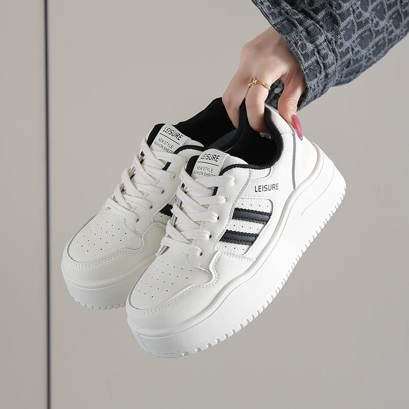 2025 autumn new ins Korean version breathable little white shoes female students platform versatile casual sports board shoes MXF03