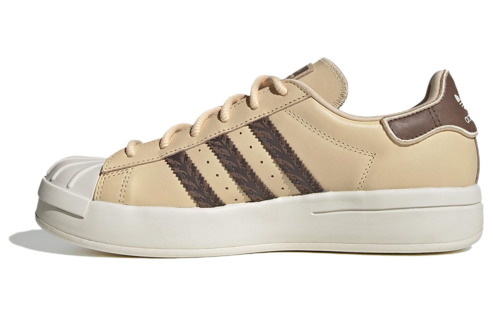Adidas Originals Ayoon Superstar  Sand Strata  Women s IE5523 36