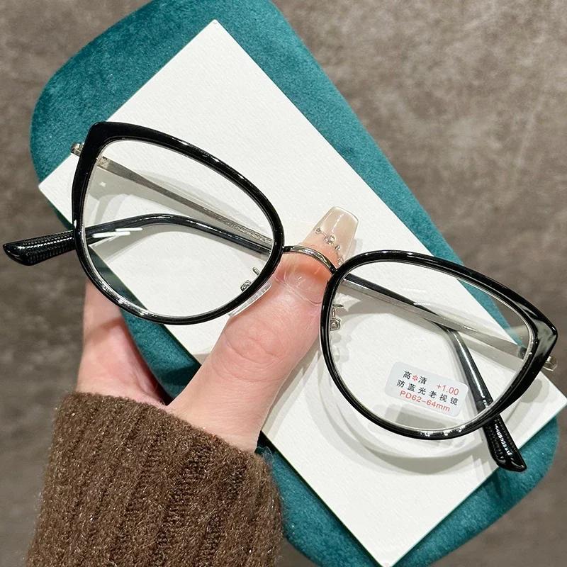 

New Ultra-Light Cat-Eye Female Men S Presbyopia Glasses Full Frame Reading Glasses Blue Light-Blocking Transparent Lenses 4.0