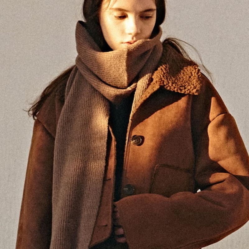 

YAN13 COZY RIBBED MUFFLER_MOCHA ONE