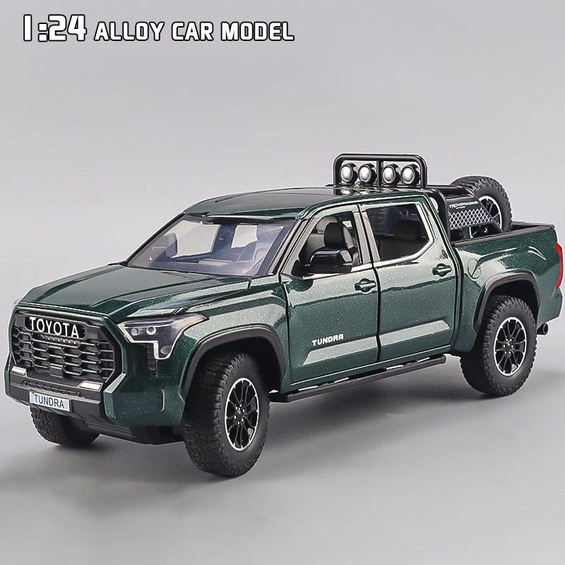 1:24 Toyota Land Cruiser LC80 FJ LC250 Tacoma Tundra Off Road SUV Alloy Metal Diecast Model Car Home Trendy Ornaments Collection