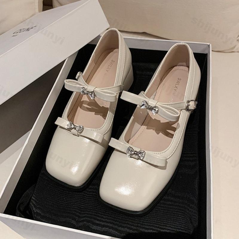 

Fashion Women s Elegant Bow Designed Square Head Shallow Mouth Casual Mary Jane Shoes Autumn 2025 New Comfortable Versatile Single Shoes 34