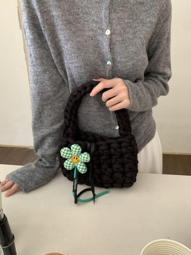 

Дофаміновий смайлик квітка Сумка з ісландської вовни Сумка ручного плетення своїми руками груба вовняна сумка жіноча домашня сумка чорний