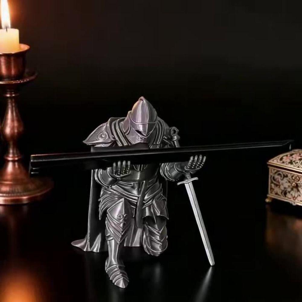 Funny Kneeling Knight Pen Holder Decorations Multi-functional 3D Printing Knight Ornaments Creative Desktop Accessory Home Decor