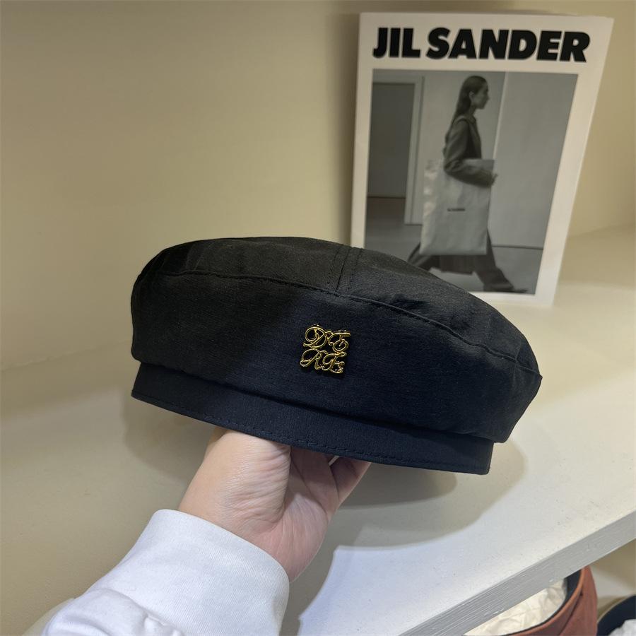 Fashion Metal Letter Octangonal Beret Trendy Beret Hat Lady Solid Color Casual Autumn Cap Vintage Simple Painter Hat Female