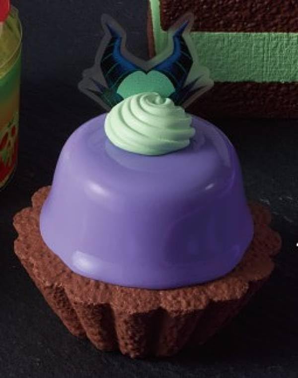 

Коллекция миниатюр Disney Villains Ginza Cozy Corner [Малефисента «Спящая красавица»]