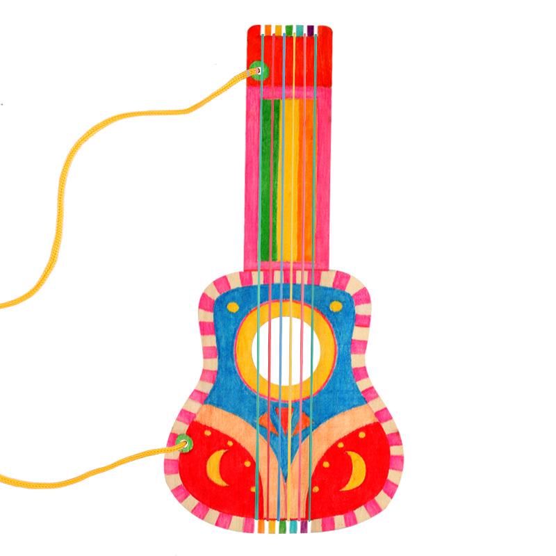 Handgefertigte Holz Kinder DIY Malerei Kritzel Gitarre Schmuck und Musikinstrument für den Kindergarten