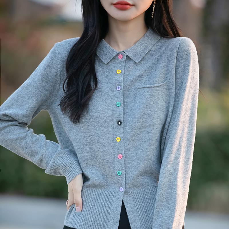 Dámský lehký kardigan z 50% vlny a 50% morušového hedvábí - všestranný úplet na 4 sezóny pro celoroční pohodlí a styl