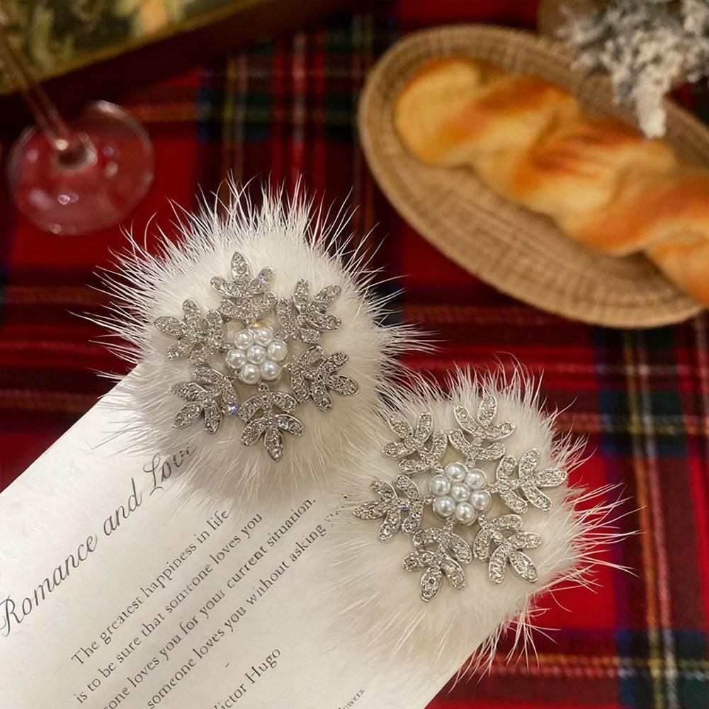 2Pcs Snowflake Hair Clip Duckbill Clip Headwear Side Clip Jewelry Accessory Glitter Shiny Gift