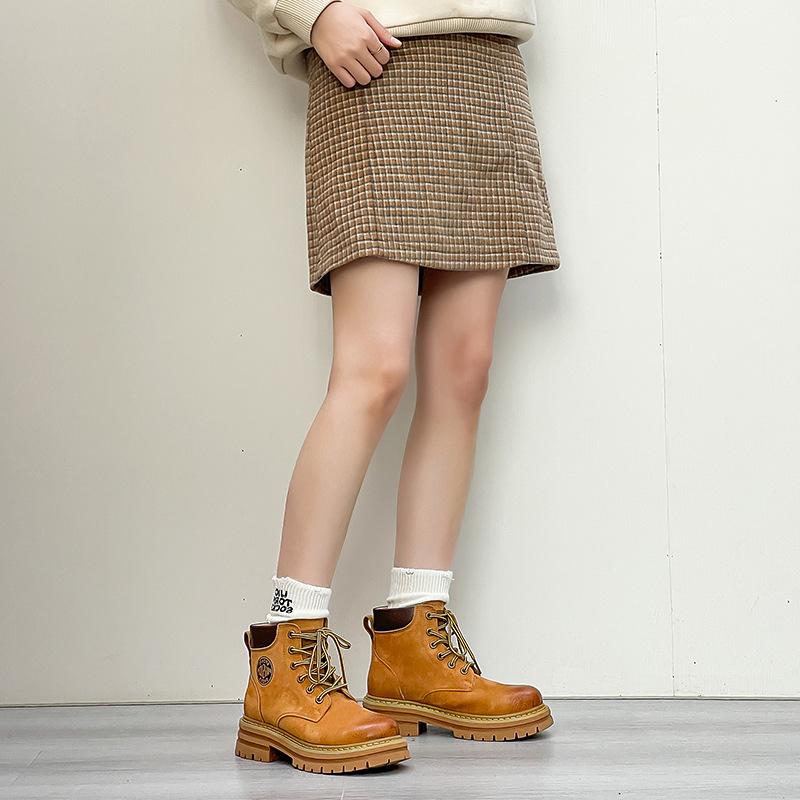 2360 Dick Martin Boots Women's British Retro Pigskin Boots Autumn and Winter Outdoor Tooling Medium Boots Women