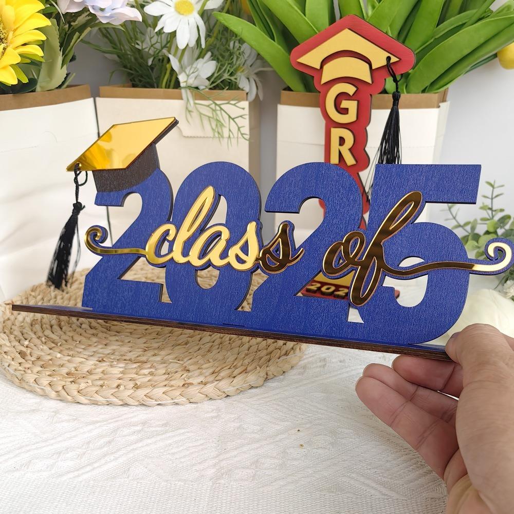 Festival Wooden Graduation Ornament Cartoon Graduation Desktop Decoration  Graduation Season