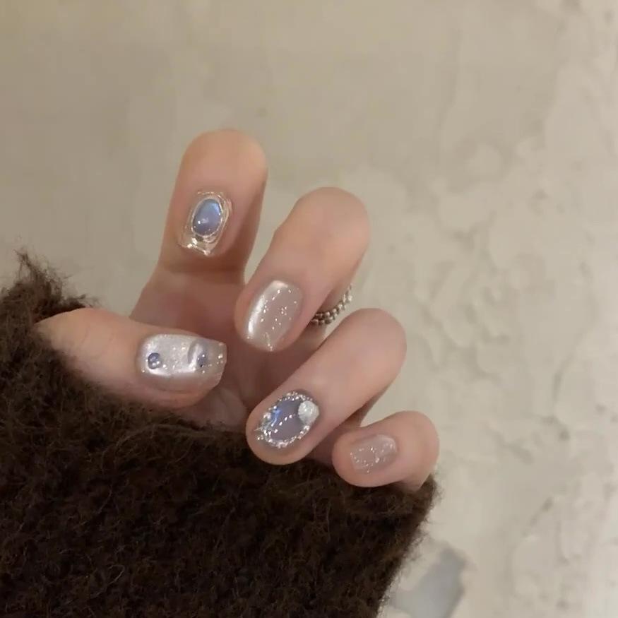 Ocean Wind Small Fish Bubble Cat Eye Shell Summer Short Hand-worn Nail Handmade Manicure Fake Nail