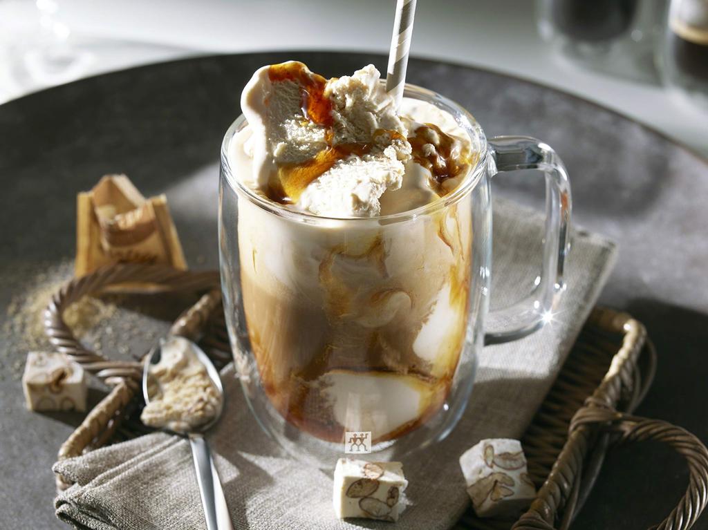 ZWILLING Sorrento Double Wall Glass Coffee Mug 350ml 2pcs Set - Insulated, Keeps Drinks Hot or Cold, Double-Walled, with Handle, Microwave Safe. [Offi