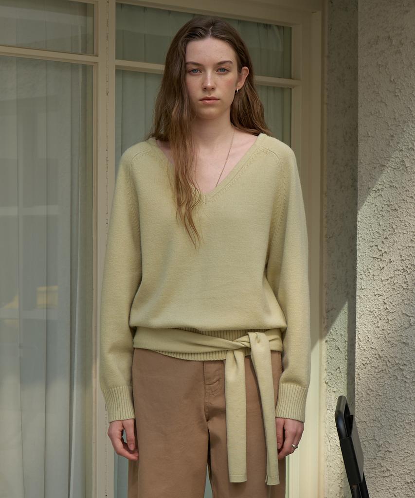 AMONG A V-Neck Oversized Muffler Knit Set_Mint