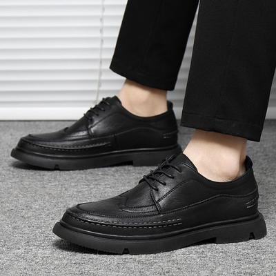 Neue 2024 Herbst Früher Winter Schuhe Herren Brogues Flache Dicke Sohle Herren Freizeitschuhe Schwarzes Leder Herrenschuhe A4832