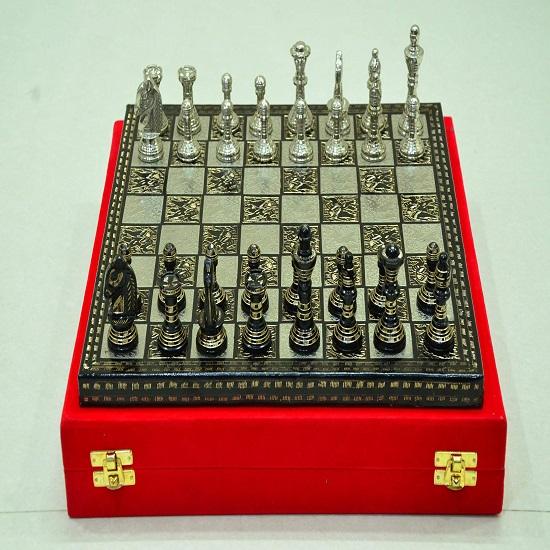 Handmade Brass Chess Set Board Game Set with Brass Chess Pieces Chessmen Coins 30.48 Cm