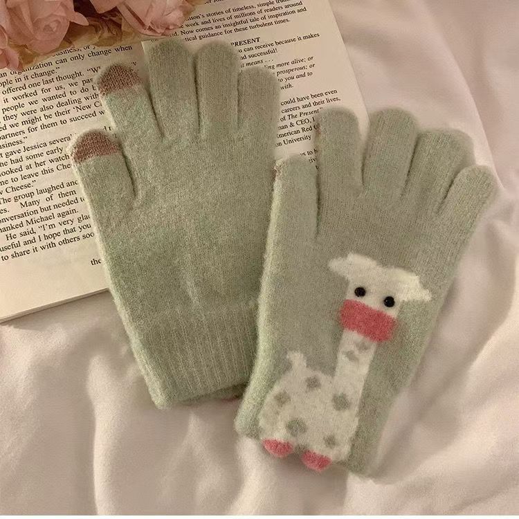Cute giraffe plush knitted five-finger female plush thickened cycling cold protection