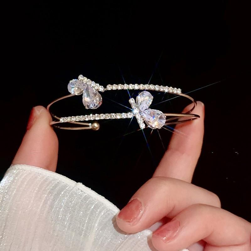 Super Flash Zircon Round Heart-shaped Flower Multi-layer Open Bracelet Exquisite and Beautiful Bracelet Light Luxury Jewelry Women