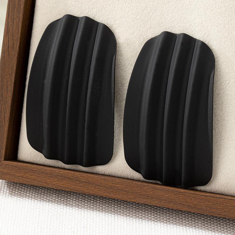 

Модные висячие серьги для женских украшений чёрный