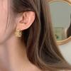 Korean version S sweet hollow flower stud earrings female design Internet celebrity earrings