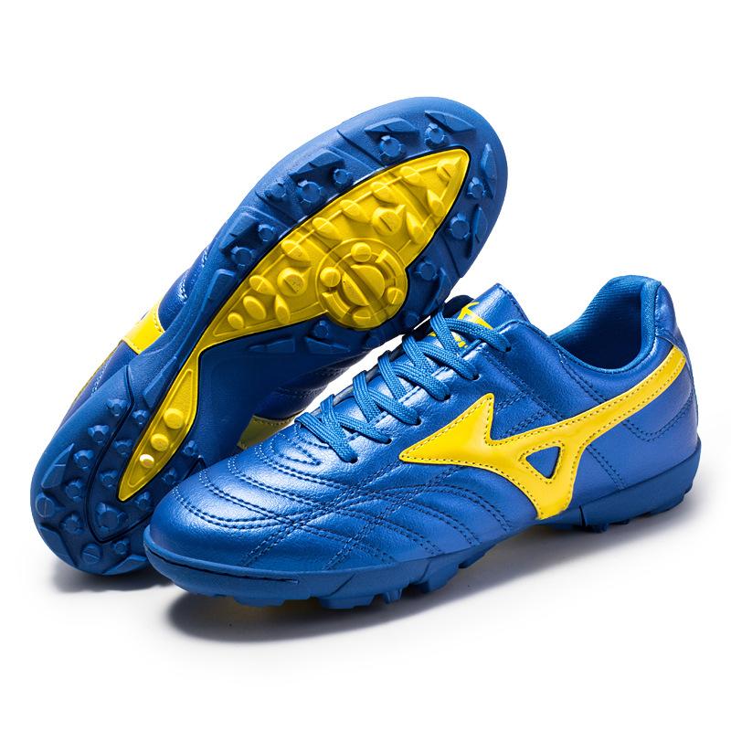 

New low-top football shoes with broken nails, youth and youth training shoes, boys and girls, leather feet, children s football shoes 44