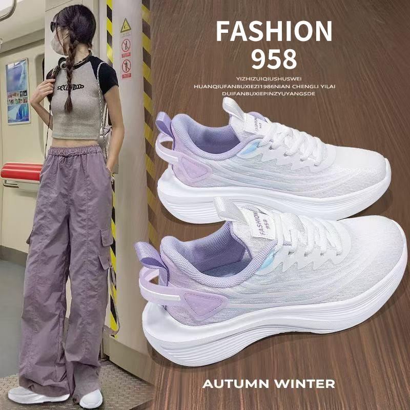 Summer breathable new fly-woven mesh sneakers lightweight running versatile student running sneakers women's shoes