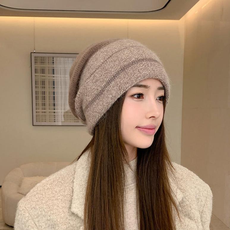 Autumn and Winter Hat Women's Gradual Change of Color Knitted Wool Hat Fashion Versatile Warm Pile Hat