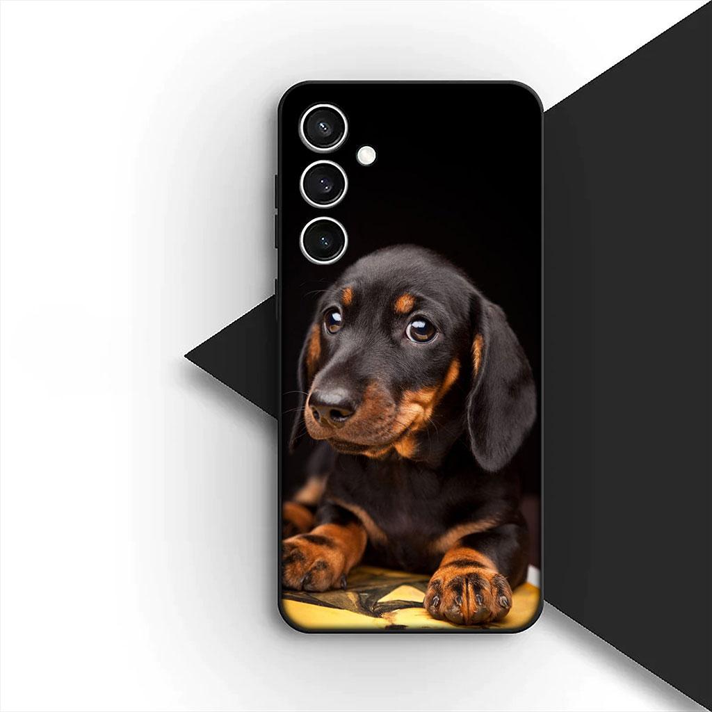 Phone Cover for Motorola Moto G86 G57 E14 E15 G14 G34 G35 G84 G24 A54 G15 Power E22 Casing Soft Case Wallpaper Dachshund Dog