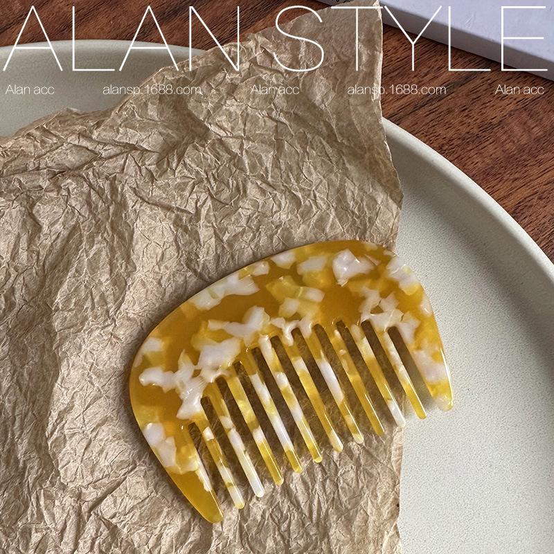 

Korean Acetic Acid Western Style Hair Comb With Colorful Patterns Niche Simple Portable Instagram Popular Women