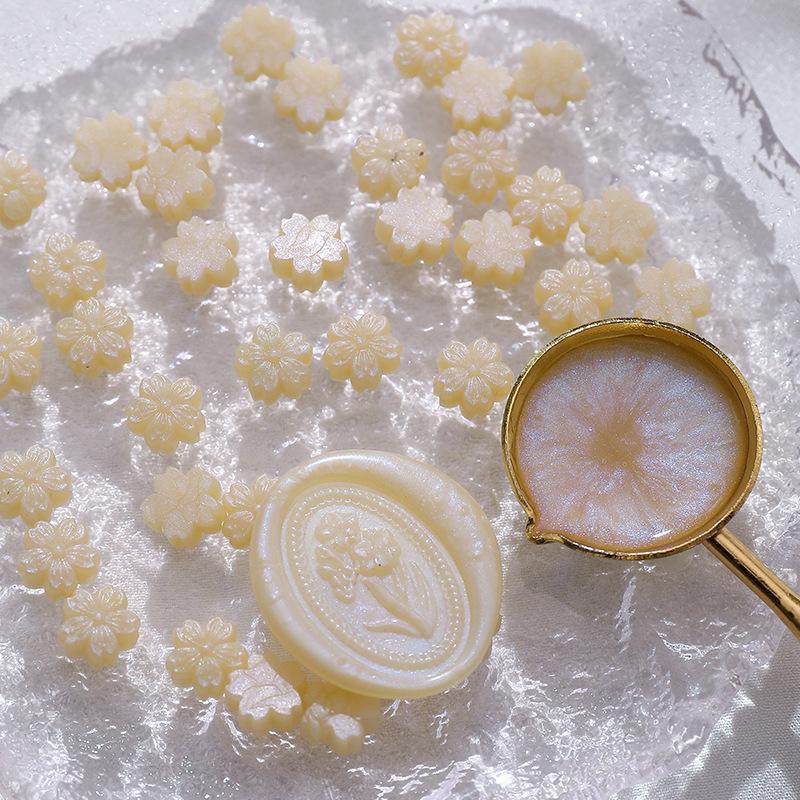 100pcs Aurora Cherry Blossom Fiery Lacquer Wax Pellets, Fiery Lacquer Stamp Sealing Wax Aurora Polarized Gold Sealing Wax