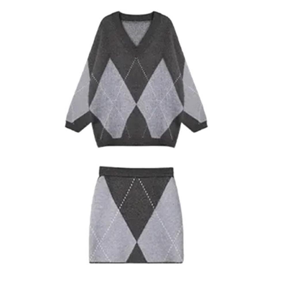 

Contrast Rhomboplaid V-neck Pullover Sweater Suit Knitted Skirt Two-piece Set one size сірий