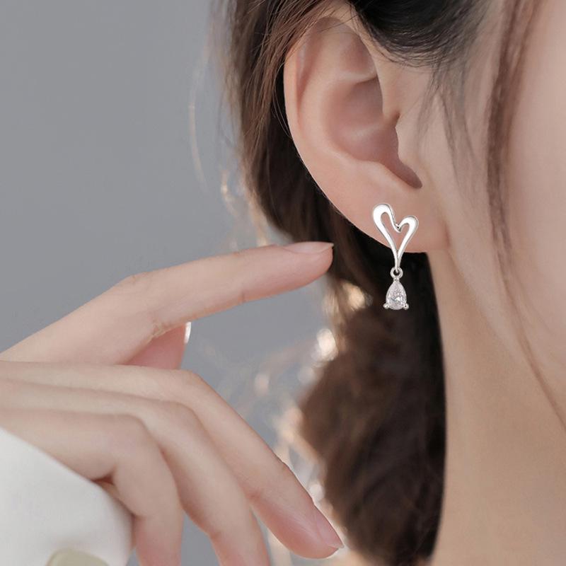 S925 Sterling Silver Heart & Water Drop Earrings for Women – 2026 New Luxury Design, Hot-Selling Dangle Style.