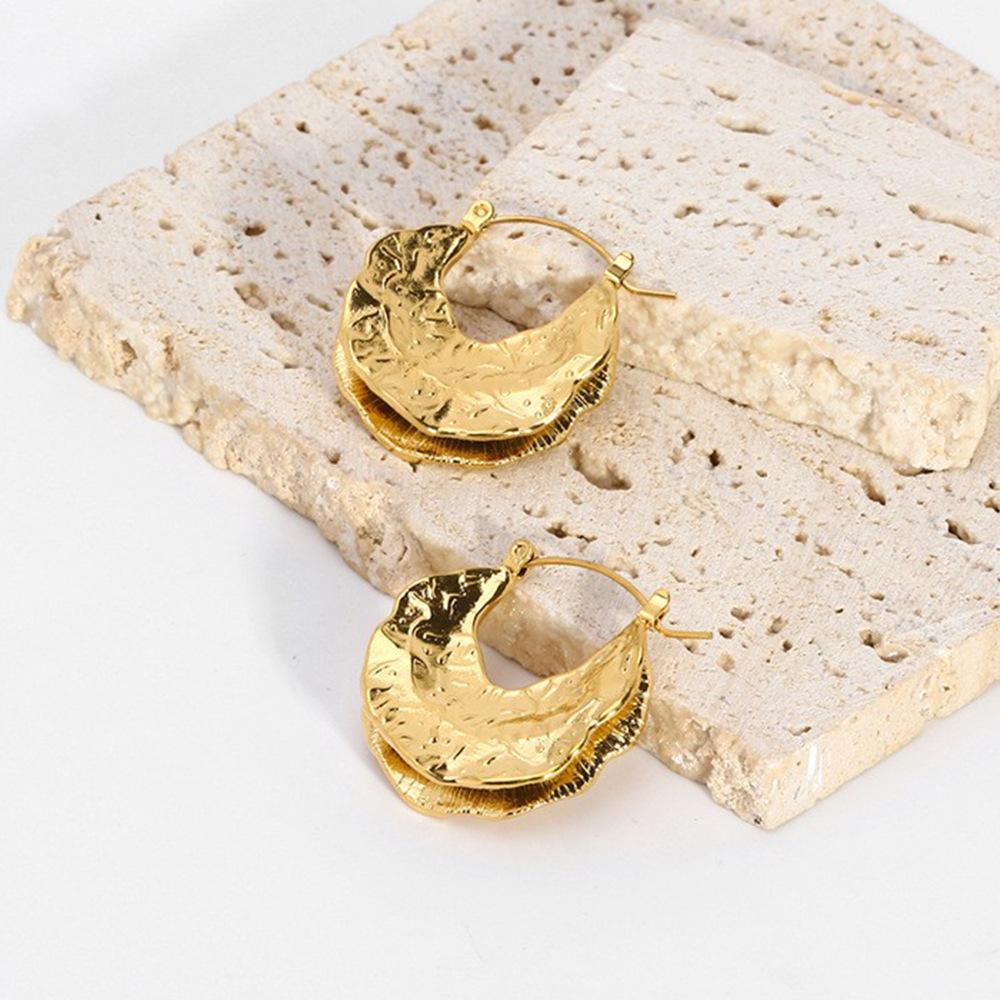 European and American Ins Niche Stainless Steel Hammer Pattern Leaf Pattern Pendant Earrings Ear Buckle Plated 18k Gold Pleated Design Earrings