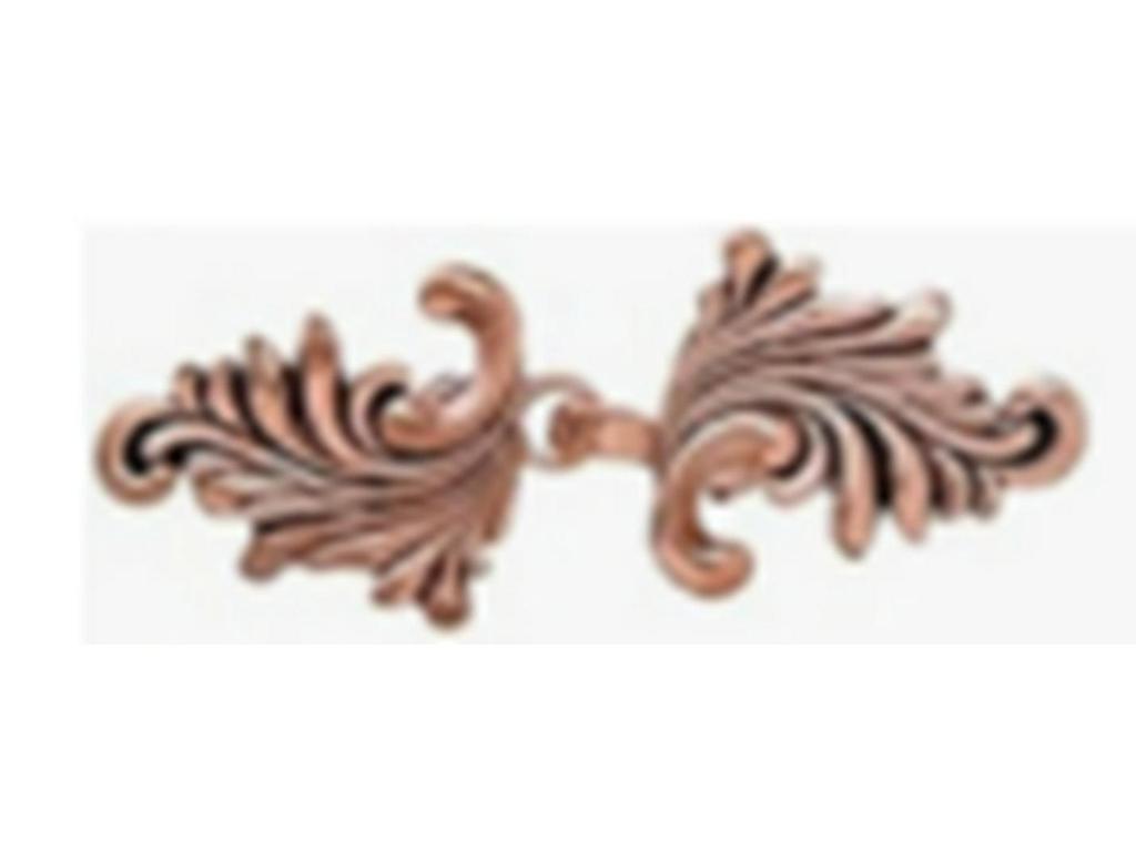 Retro Chinese Alloy Shawl Clip: Creative Hollow Scarf Buckle, Double Sweater Clip Brooch Travel Accessory.